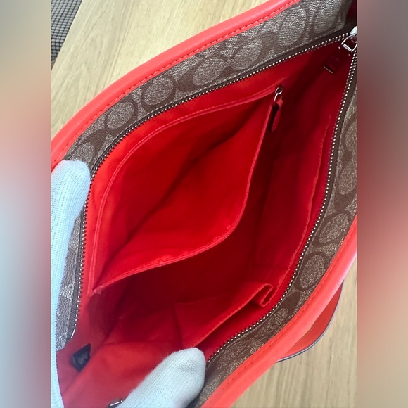 Coach zippy tote bag - Picture 10 of 12